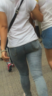 小少妇紧牛包臀