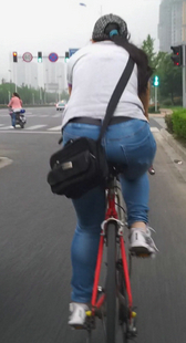 重口味骑车紧牛少妇