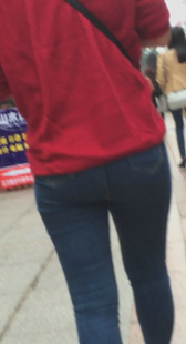 街拍紧牛少妇视频