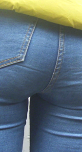 勒沟蓝牛包臀少妇