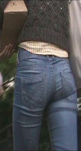 街拍超紧牛仔视频