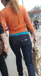 长腿宽臀黑紧牛