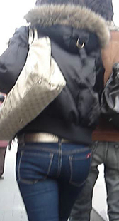 大屁股紧牛快把男友吸干了