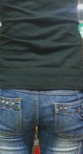 超市宽紧臀蓝牛