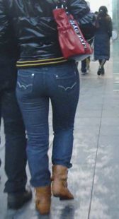 冬天超紧蓝牛包臀