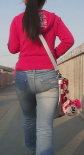 性感大屁股蓝牛少妇