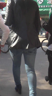 紧牛成熟少妇视频