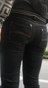 翘臀黑牛等公交