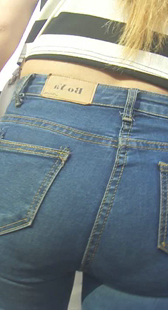 性感蓝牛黑牛两少妇