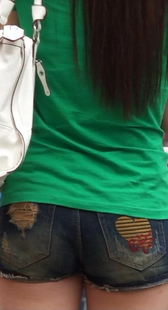 小妹好性感一双美腿