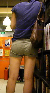 偷拍性感少妇身材好