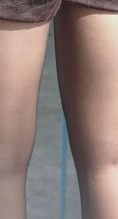 CCTVB大师怀旧作品棕丝热裤美腿特写