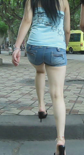 高跟美腿大屁股OL