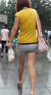 高跟配热裤极品小少妇