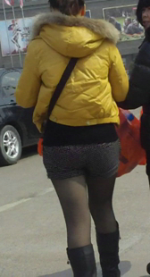 黑丝包臀小少妇