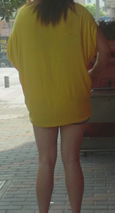 黄衣短裤妹妹