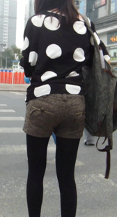 黑丝包臀紧身妹