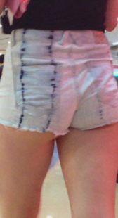 商场超短包臀热裤