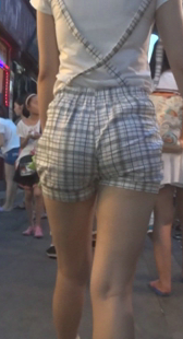 细腰翘臀背带裤