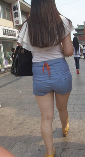 高腰包臀紧身少妇