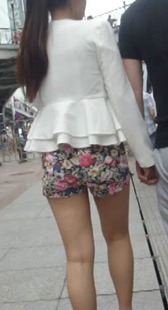 性感长腿圆臀少妇