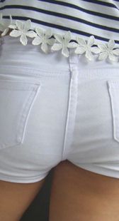 性感丰臀热裤少妇