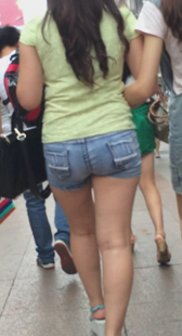 性感圆臀少妇有肉感