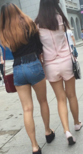 牛仔或布裤你喜欢哪个