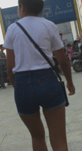 小少妇PP有够大的