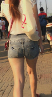 细腰翘臀极品少妇缺少开发