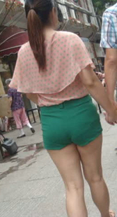 大屁股包臀绿色热裤