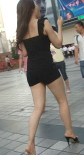 小高跟美腿包臀少妇