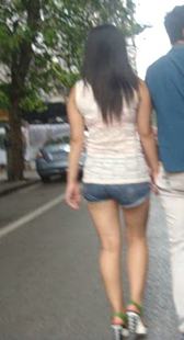 高跟包臀牛仔热裤