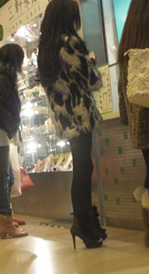 高跟紧裤白富美