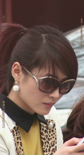 高挑长腿紧身布裤