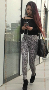 虎皮紧身裤的大屁股骚货