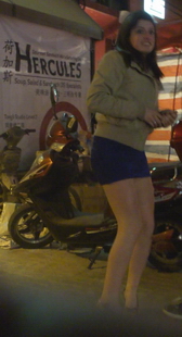 偷拍老外性感美腿