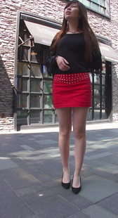 包臀大白腿，看的心痒痒