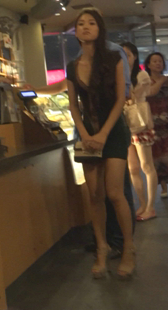 高挑长腿成熟美少妇