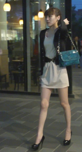 清纯，气质，性感于一身的极品美女