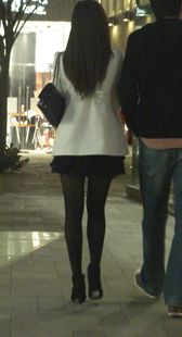 细高跟黑丝小妹