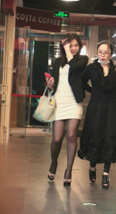 高跟黑色丝袜视频