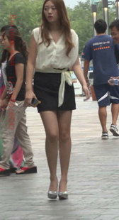 靓丽长腿高跟少妇