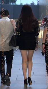 清纯MM高跟包臀真性感