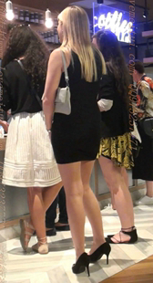 黑色包臀黑色高跟的丰满大屁股骚老外