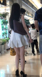 性感超高跟鞋的美腿小骚货