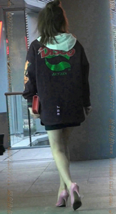 商场高跟短裙小妹子
