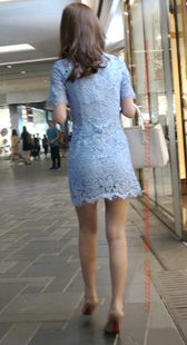 蓝色连衣裙的性感高跟美腿小姐姐