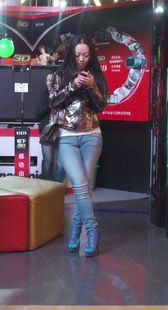 超长时间跟拍翘臀美少妇