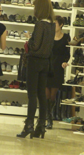 高跟美腿性感牛仔少妇